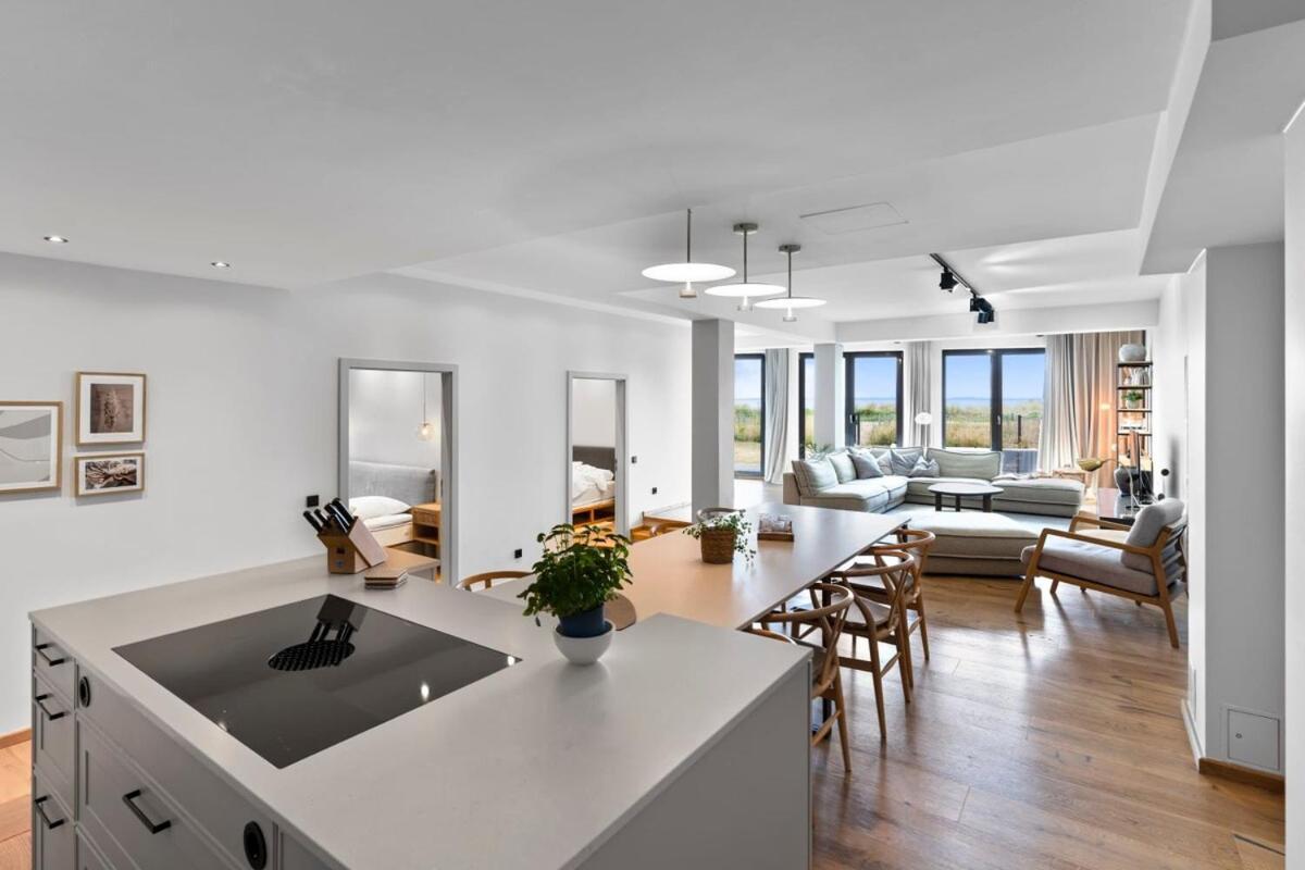 Luxus Meerblick Strand & Sauna & Garten & Heimkino โกลเวอ ภายนอก รูปภาพ