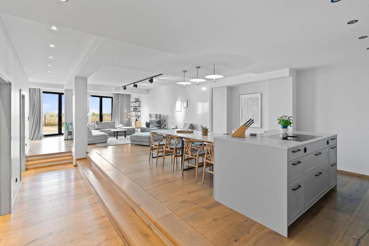 Luxus Meerblick Strand & Sauna & Garten & Heimkino โกลเวอ ภายนอก รูปภาพ
